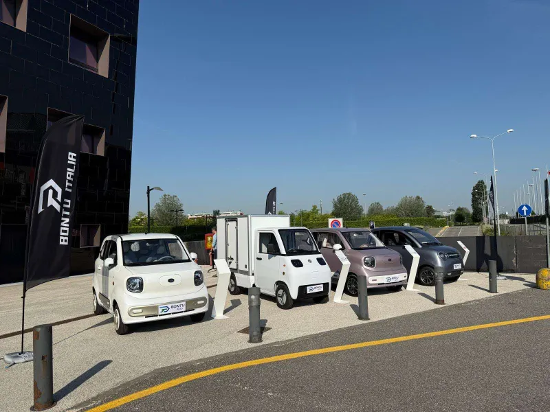 Bontu、ミラノ NH ホテルで新しい EV ラインナップの発表に成功
